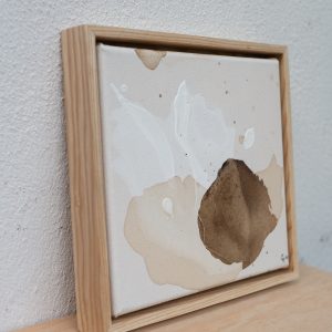 I see behind | 18 x 20 x 2 cm